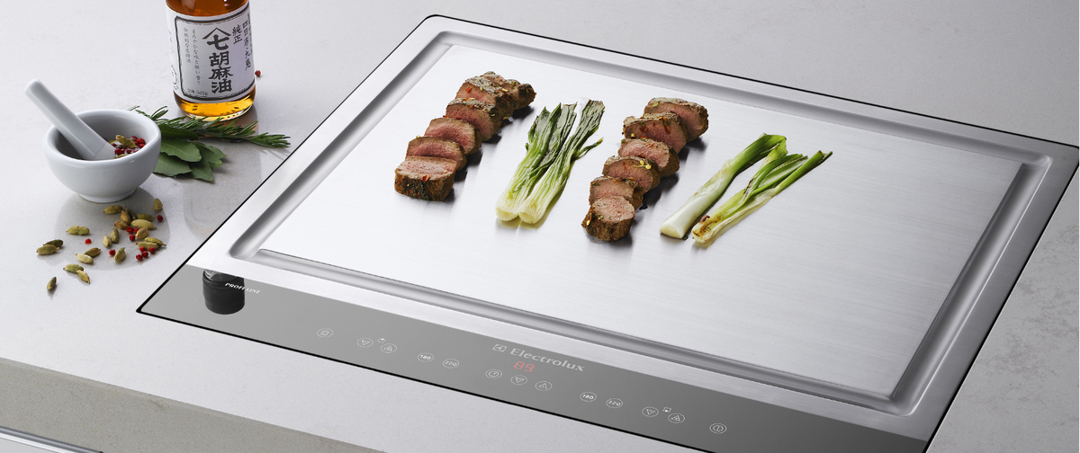 Варочная панель Teppan Yaki от AEG-Electrolux. Гриль теппан яки. Накладная панель тепан. Гриль тепан встраиваемый.