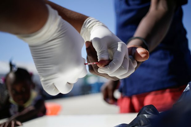    Фото: Daniel Becerril / Reuters