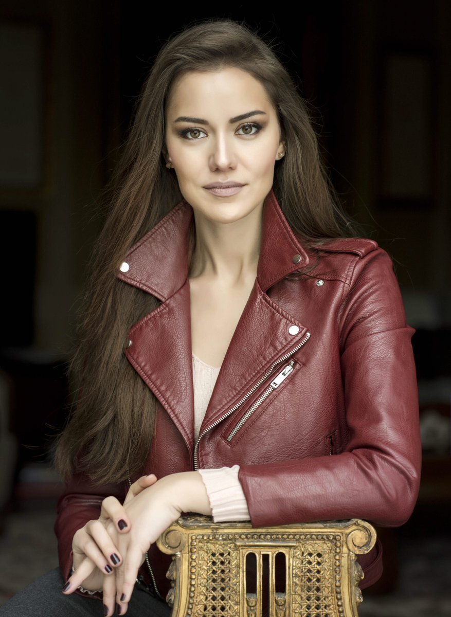 Фахрие Эвджен 