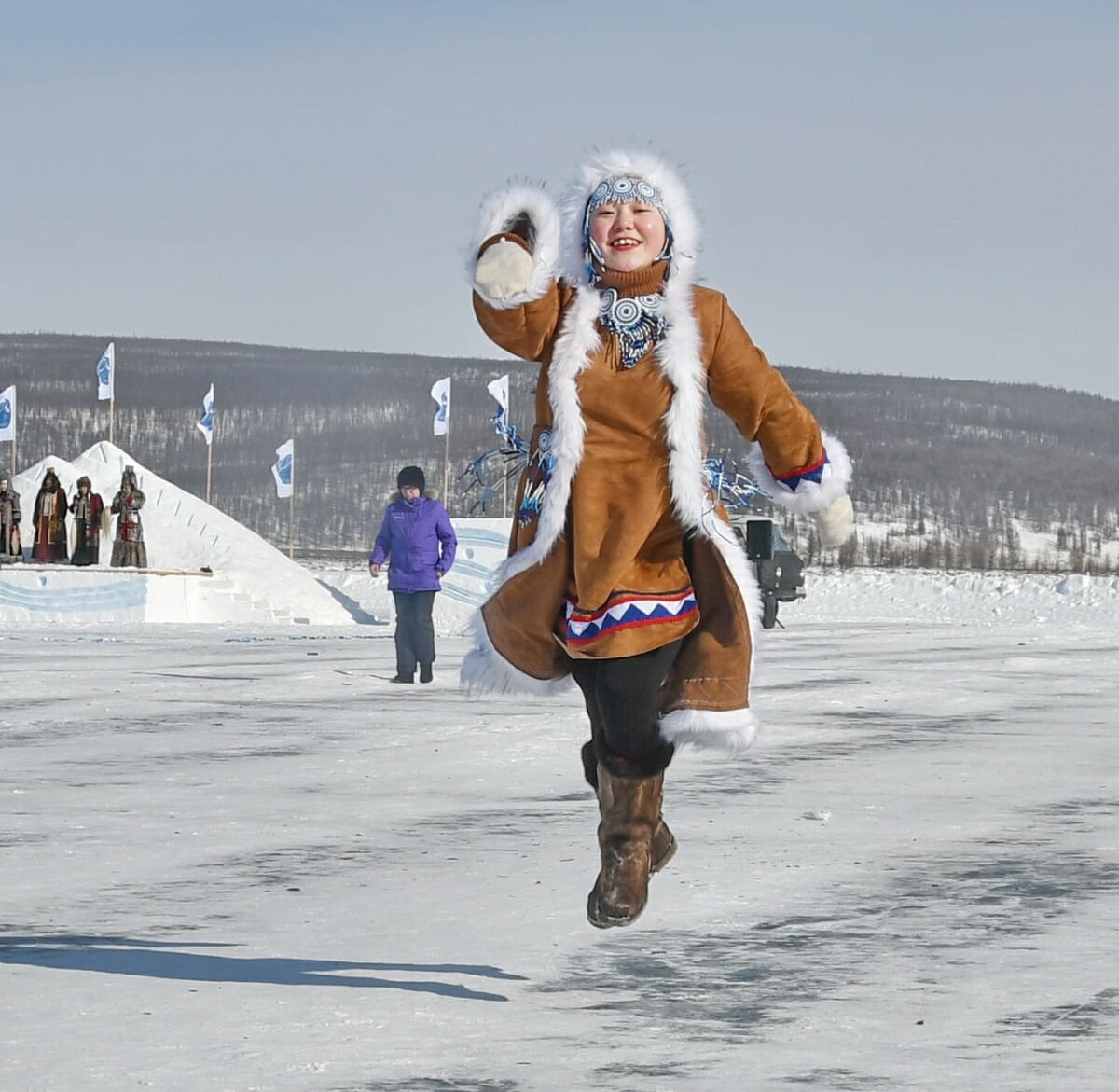 Оймякон погода сегодня. Якутский поселок Оймякон. Фестиваль полюс холода Оймякон. Оймякон -70. Оймякон 2022.