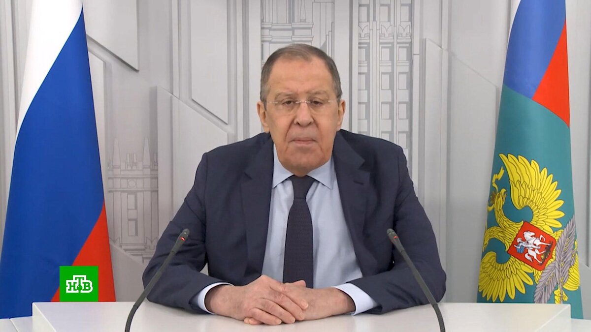 Мифы древней греции 12 подвигов геракла рисунок. Четвёртый подвиг: керинейская лань. Подвиг 2. Рисунок по подвигу геракла. Подвиги геракла 12 подвигов кратко очень.