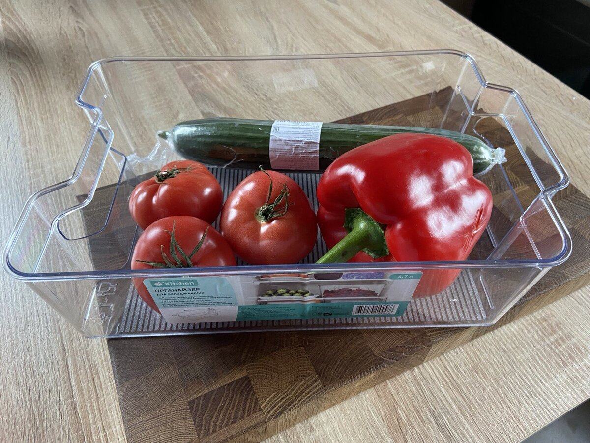 Ящик довольно вместительный.