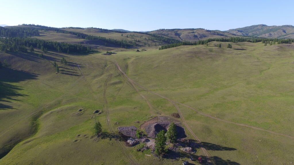 Пазырыкские Курганы горный Алтай. Пазырыкские Курганы в Горном Алтае. Пазырыкские Курганы Улаганского района. Урочище Пазырык Алтай горный.