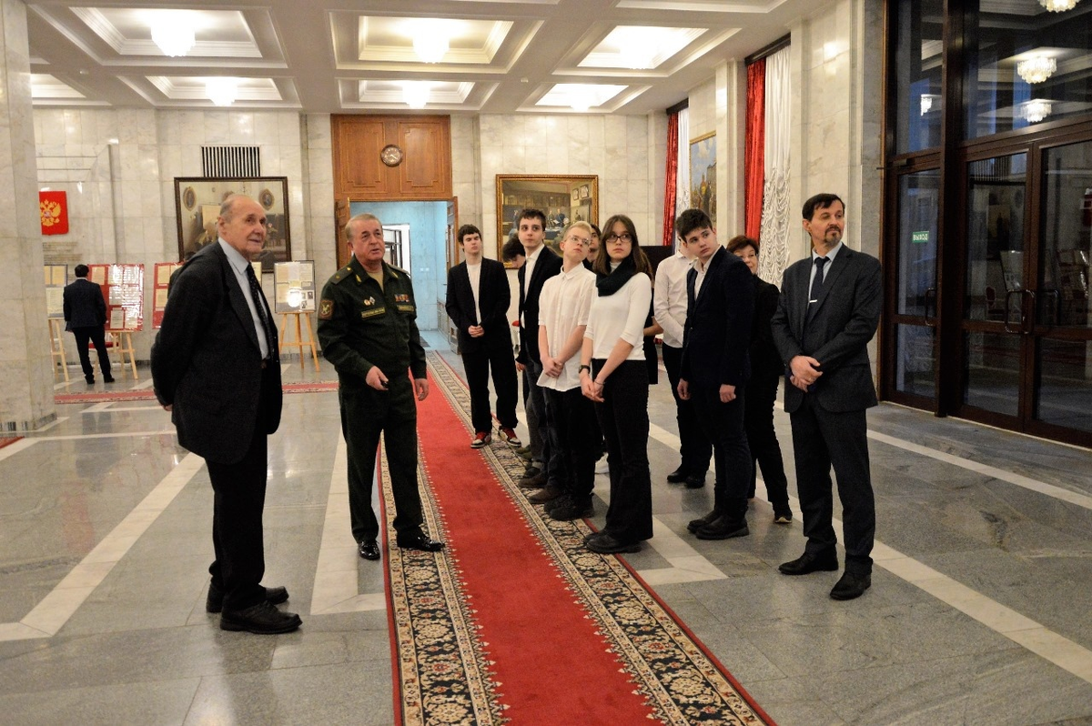 витязь фонд. анохин алексей урюпинск. благотворительный фонд витязь. лагерь город героев. горловка благотворительный фонд витязь официальный.