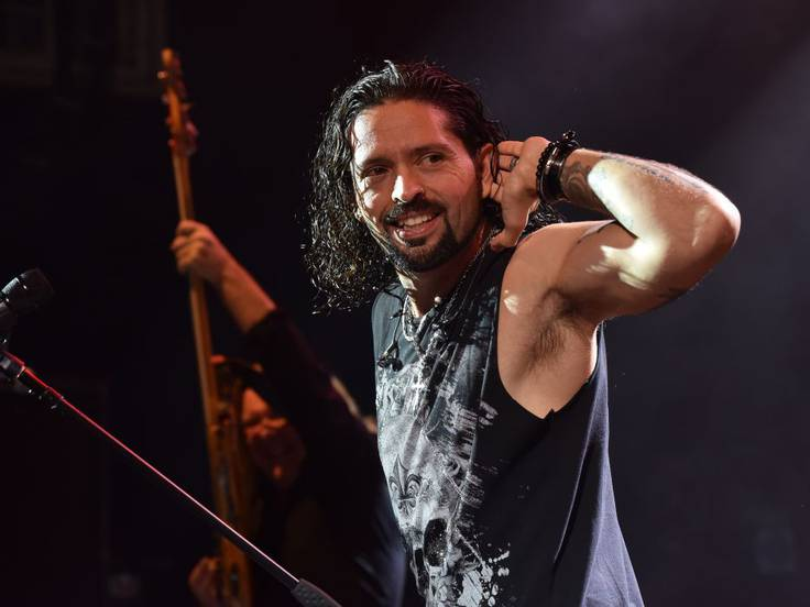 Рони ромеро. Ronnie romero 2023. Ронни ромеро queen. Ронни ромеро queen. Ронни ромеро queen.