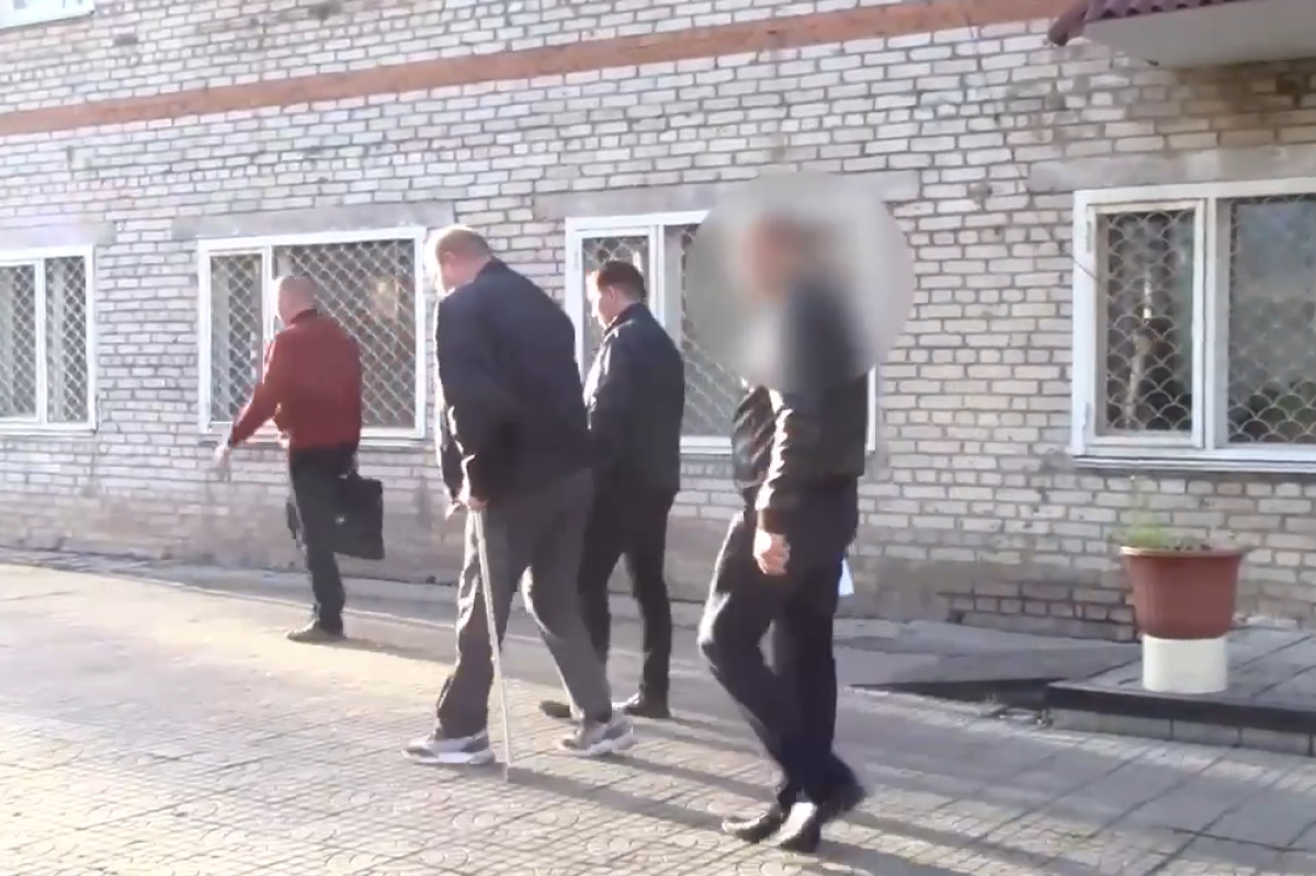    В Хабаровском крае экс-замглаву района будут судить за взятки на 1,5 млн