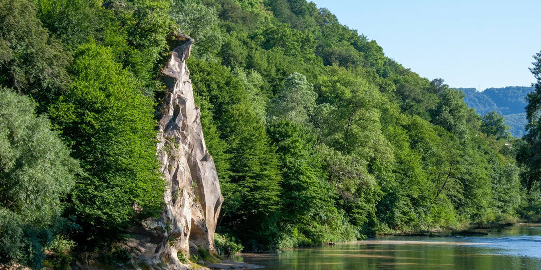 Пивные ванны и целебная сила минеральной воды: чем заняться и что посмотреть в Горячем Ключе?