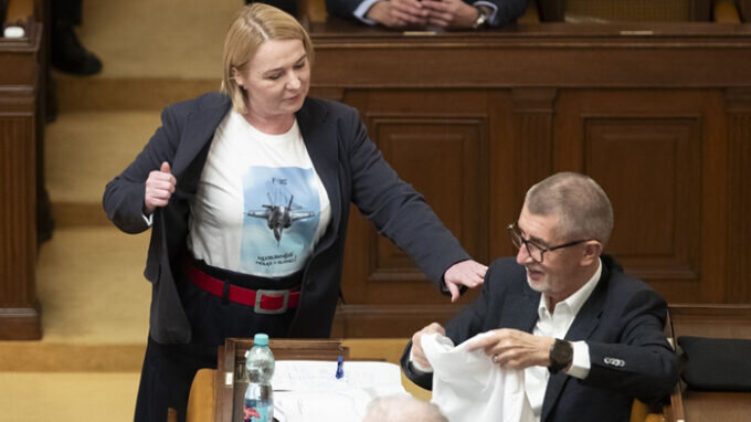 что такое то все. весёлые картинки с надписями. мем человечек. что такое то все. современный сленг молодежи.