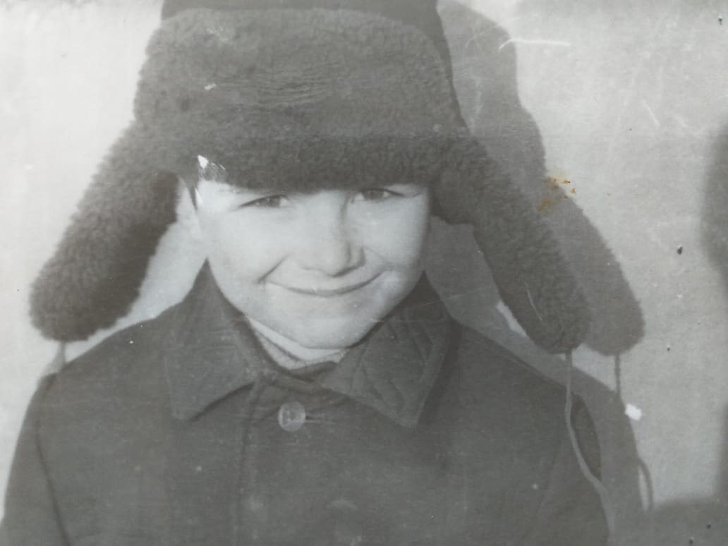 Дома не сиделось...