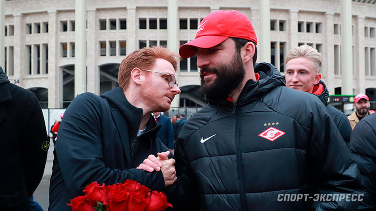    Гильермо Абаскаль и Георгий Джикия.Федор Успенский