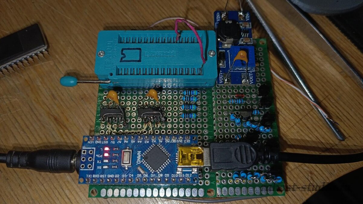 Первоначальный вид с регистрами на проводках.