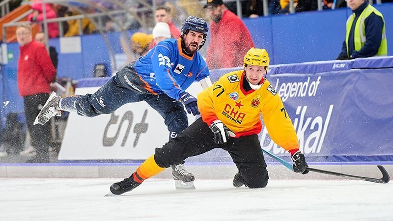 "Байкал-Энергия" против "СКА-Нефтяника"