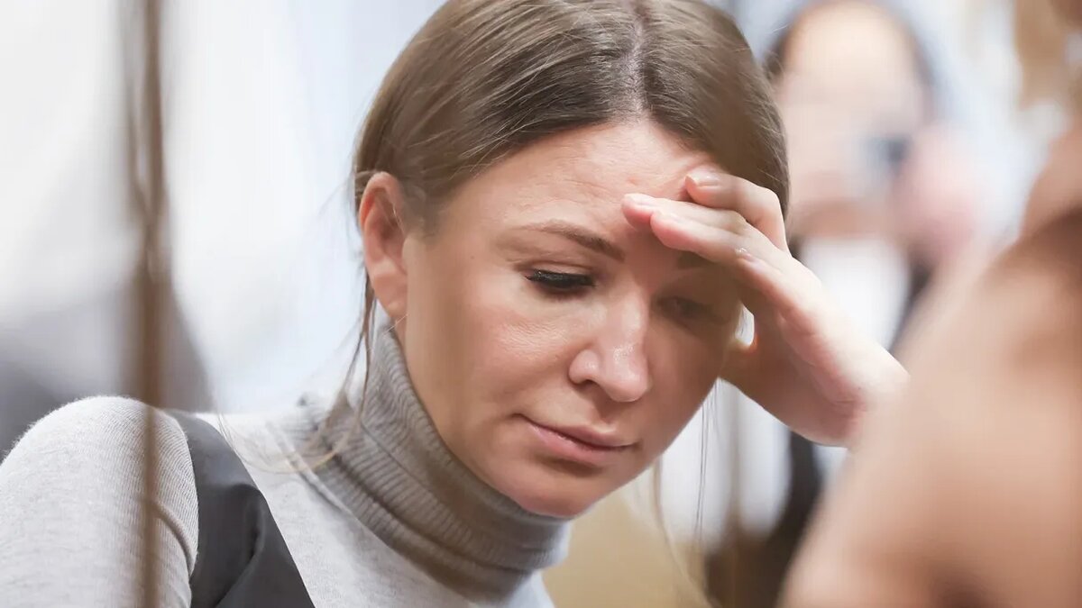 суд следствие. блиновская вечеринка под домашним арестом. обвиняемый в суде. фотография под арестом. блиновская вечеринка под домашним арестом.