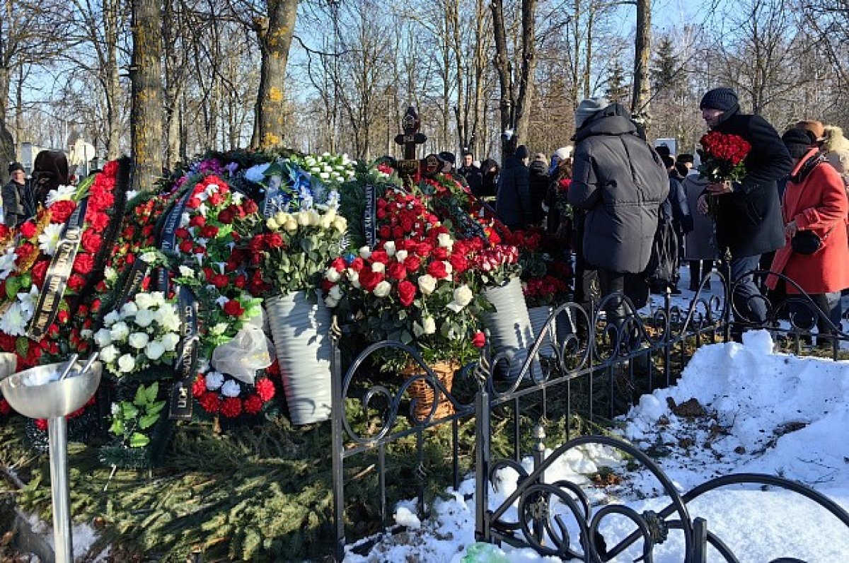    Траурный митинг в память о Михаиле Грязеве прошёл в Туле