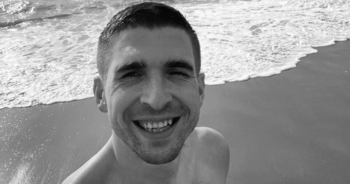Финито ля. Финито ля. Финита ля комедия. Шнур финита ля комедия. Финита ля комедия надпись.