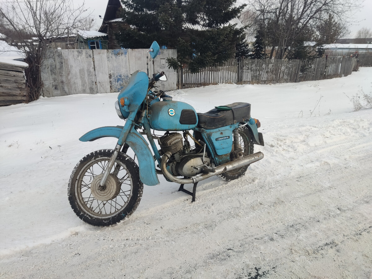 Кстати покрашен кисточкой и краской для пола 😂