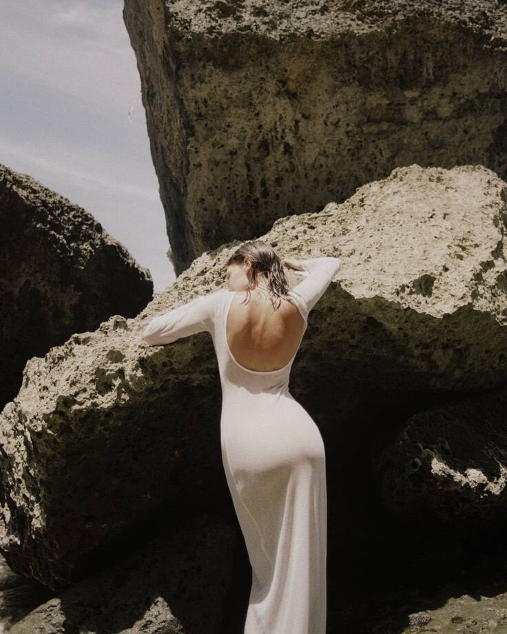 Корпоратив. Земля из стратосферы. Нежно бирюзовый цвет в спальне с вагонкой. Атмосфера земли озоновый слой. Воссоздать атмосферу.