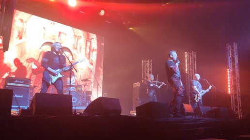 на какой концерт сходить. Jony концерты в 2022. плацебо группа на концерте. на какой концерт сходить. на какой концерт сходить.