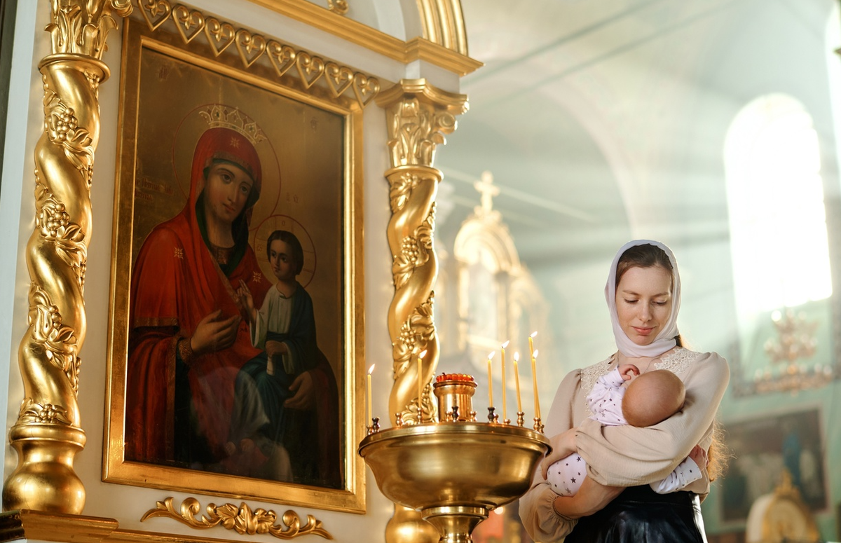 Поздравление с крещением господним. Иордань купель крещение. Украшение купели для крещения. Крещение где написано. Крещение христа презентация.