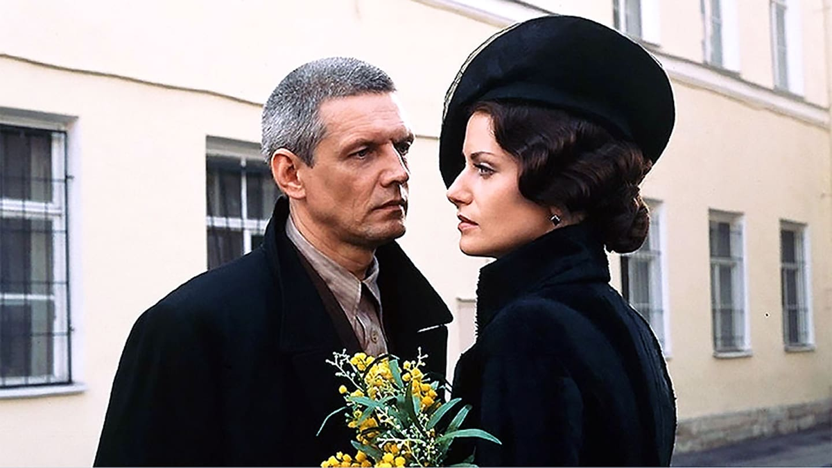 Кадры из сериала "Мастер и Маргарита" 2005 г.