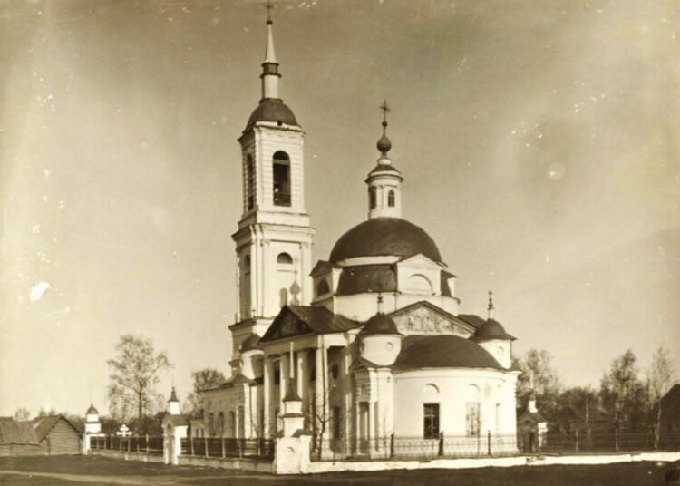 Церковь Успения Пресвятой Богородицы город Темников Фото из фондов Темниковского музея им. Ф.Ф. Ушакова 1 января 1910 г.