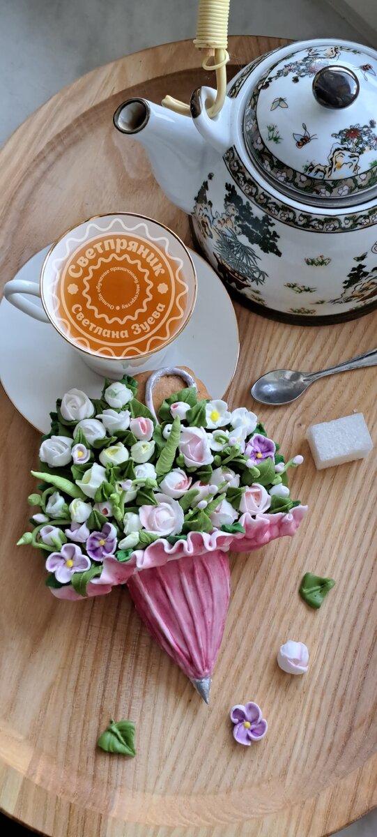 В этом пряничке тоже нечего рисовать! 