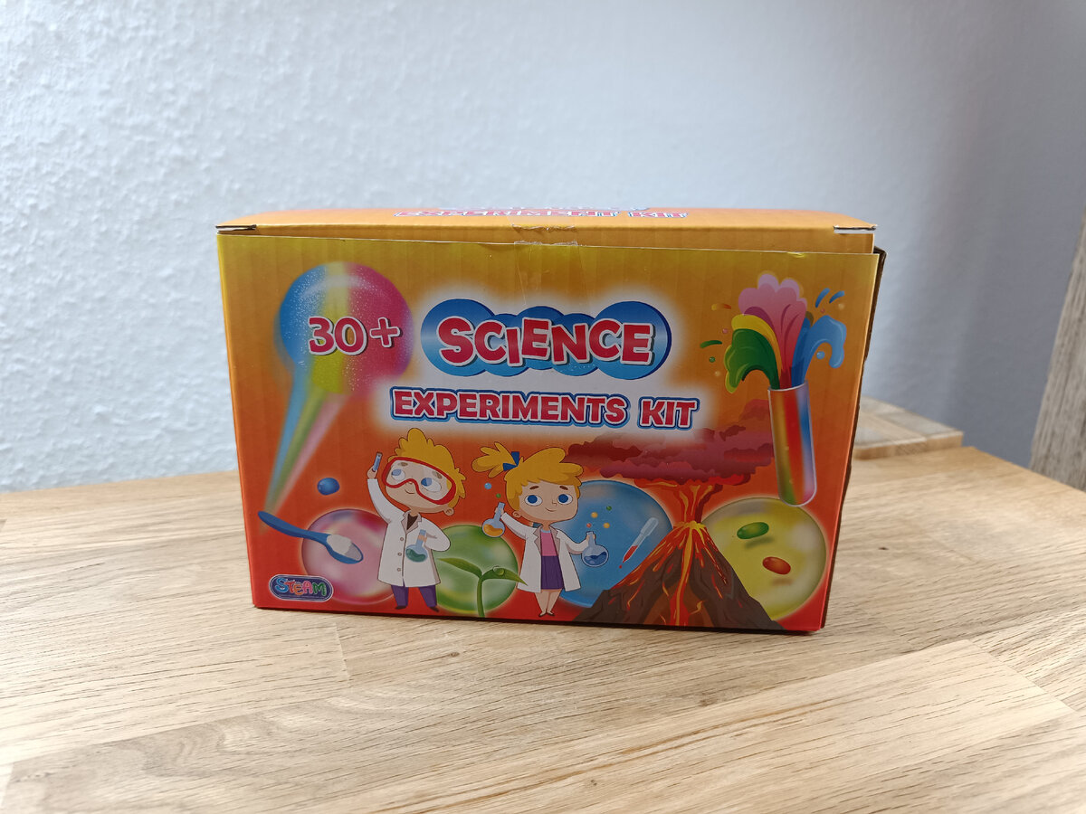 Набор для экспериментов в области химии.