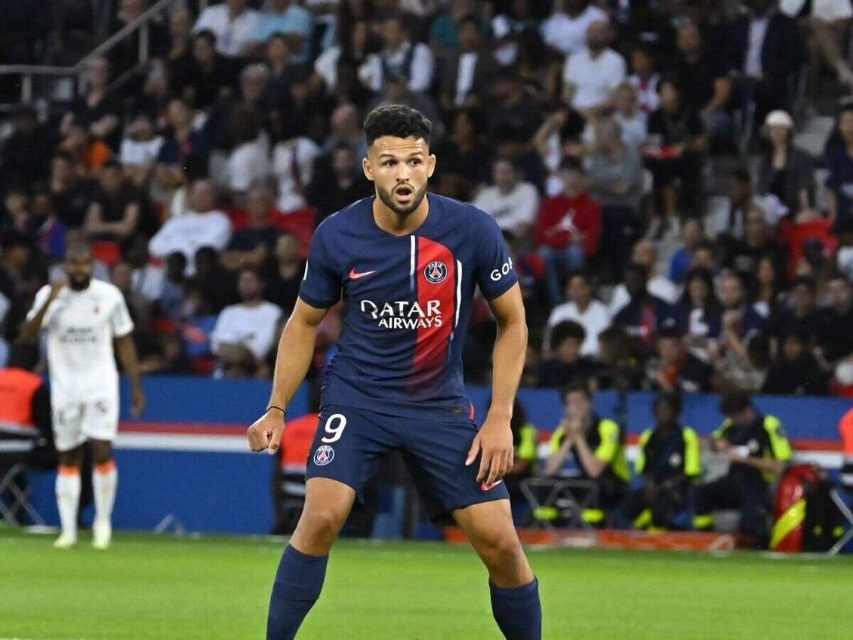    Нападающий "ПСЖ" Гонсалу Рамуш в матче Лиги 1© пресс-служба клуба "ПСЖ"