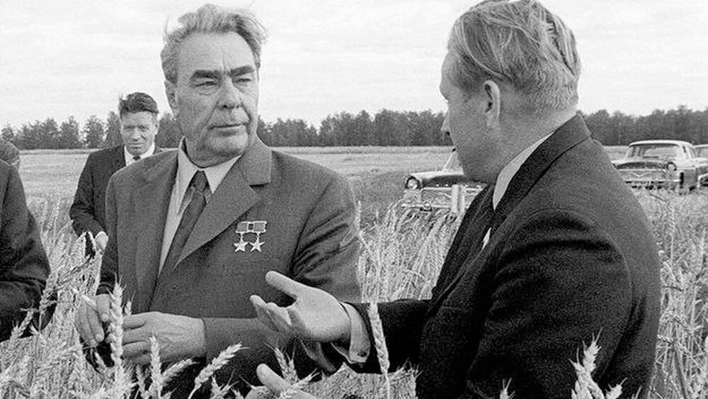 Брежнев на Алтае в 1972 году/ © ТАСС