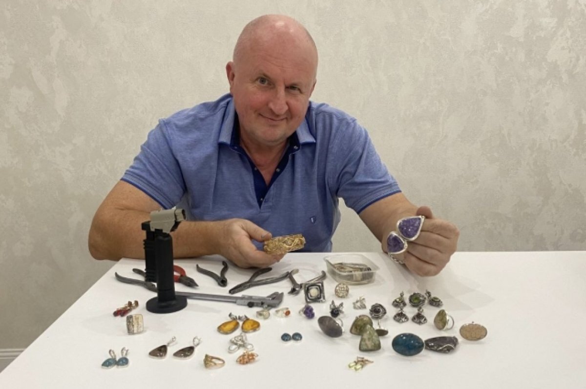    Дмитрий Братков не жалеет, что связал жизнь с профессией ювелира.