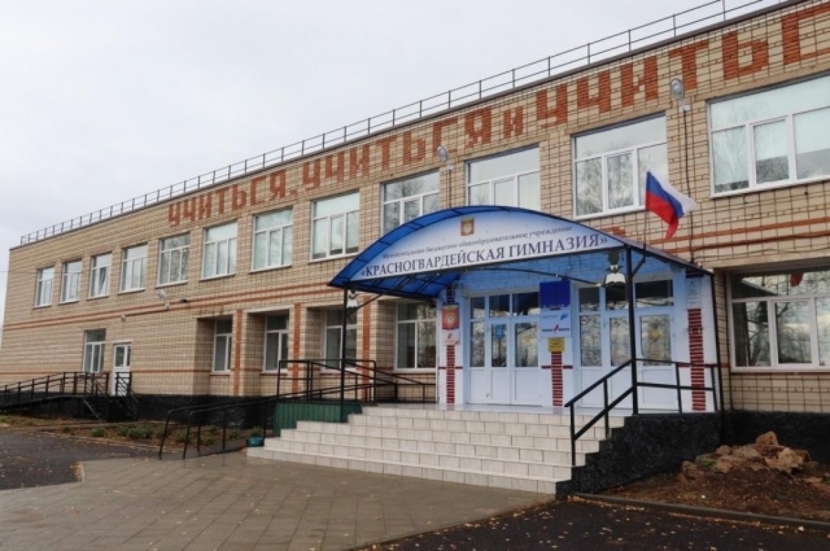    Прокуратура Оренбуржья публикует фото с места обрушения спортзала гимназии