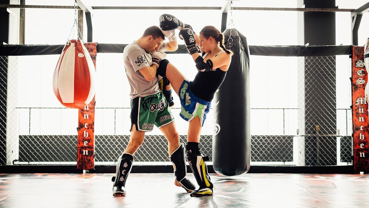  Тайский бокс, более известный как Муай Тай, является традиционным боевым искусством Таиланда, которое в последние десятилетия завоевало мировую популярность.-2