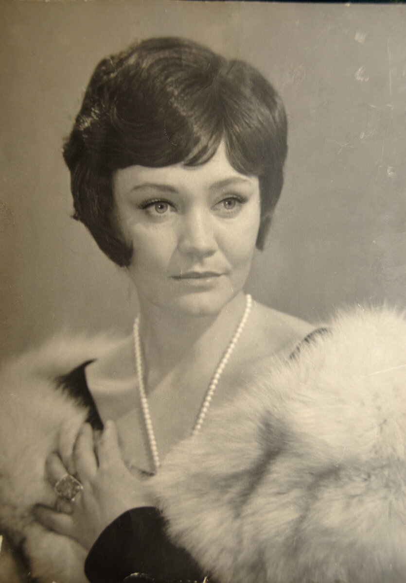 Л. Лужина