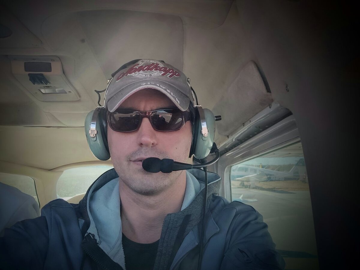 Фото автора поле ознакомительного полета на дне открытых дверей в АУЦ.