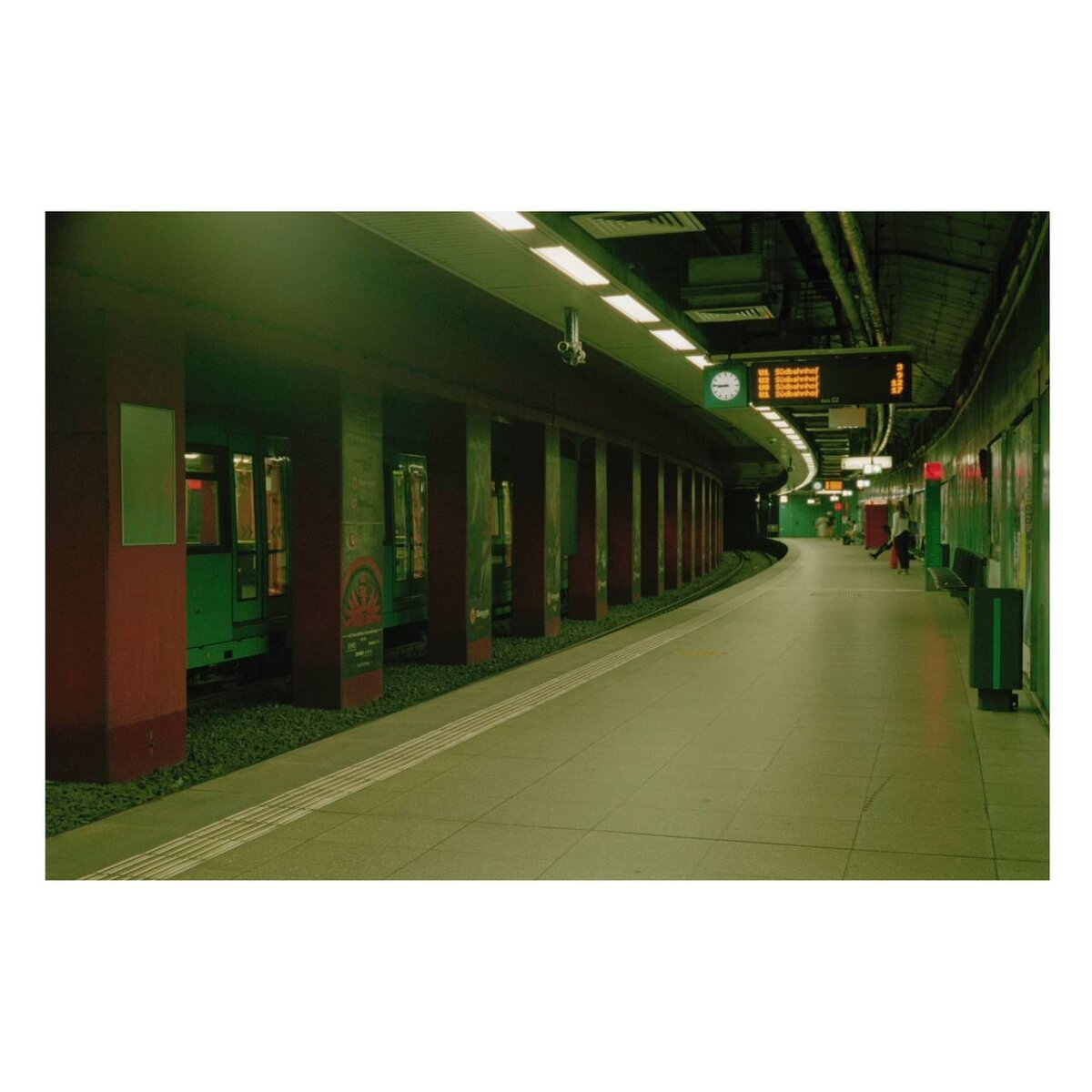 Frankfurt am Main Photographer @benh4san 