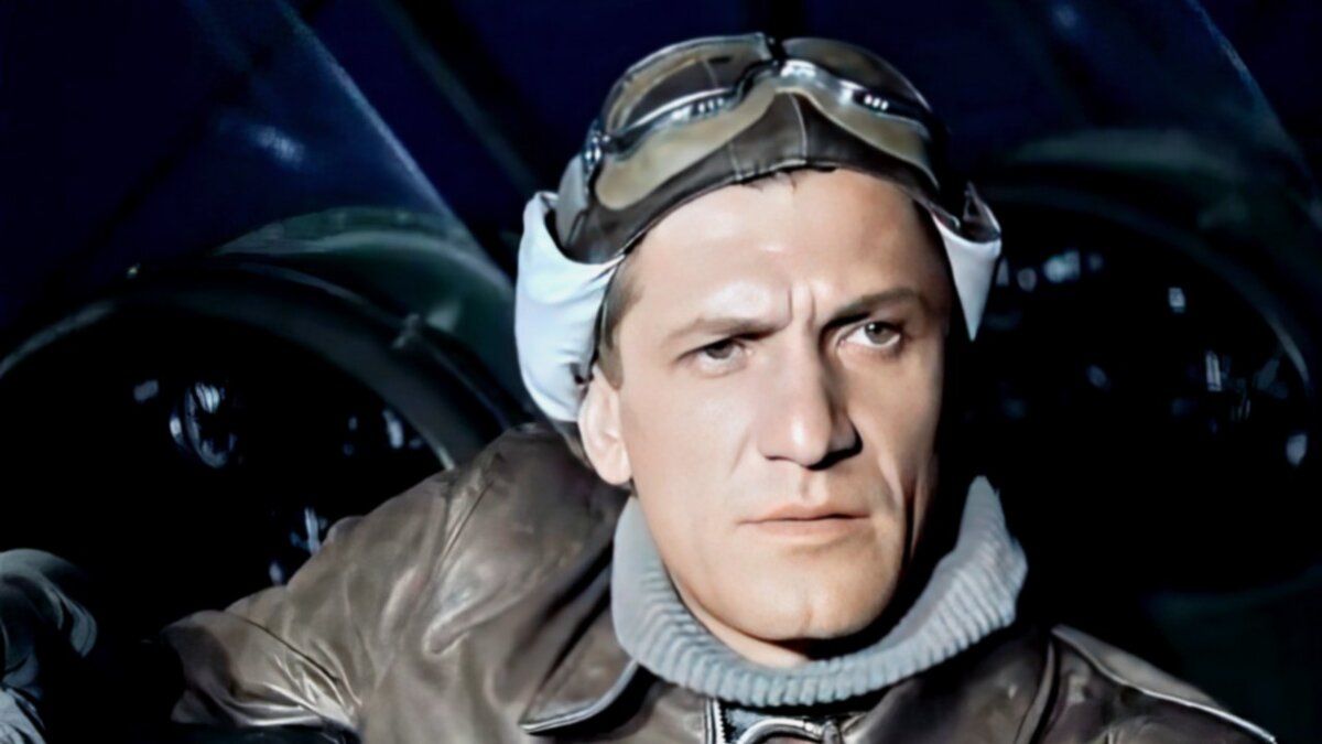 Николай Крючков в к/ф "Небесный тихоход"