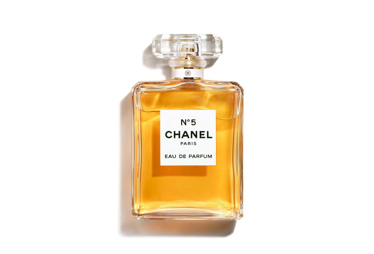 Духи Chanel №5. Источник фото: https://yandex.ru/images/search?from=tabbar&img_url=https%3A%2F%2Fpingtwitter.com%2Fimg%2Fother%2F96%2Fbest-women-s-perfumes.jpg&lr=146281&p=1&pos=15&rpt=simage&text=%D1%88%D0%B0%D0%BD%D0%B5%D0%BB%D1%8C%205. 