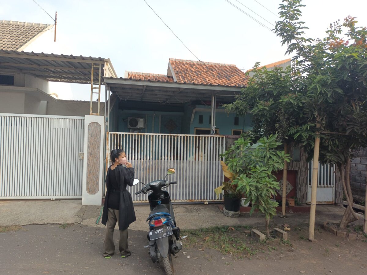 лада дэнс дом на рублевке фото. в каком доме она живет. дом натальи подольской и владимира преснякова. особняк пугачевой и галкина в деревне грязь. вилла джорджа клуни на озере комо.