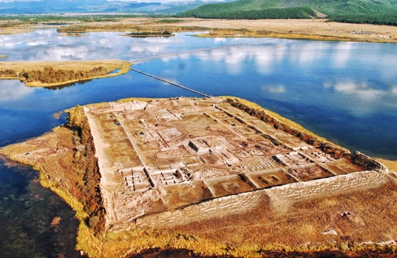 ПОР БАЖИН: ЗАТЕРЯННЫЕ АРТЕФАКТЫ