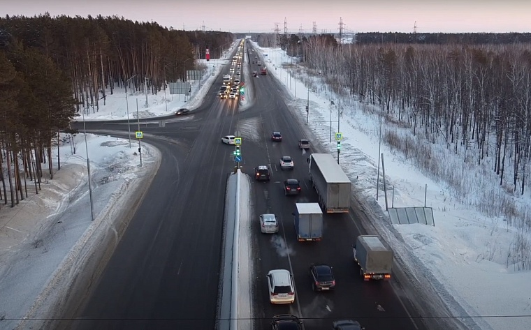 Перекресток улиц Федюнинсокго и Теплотехников