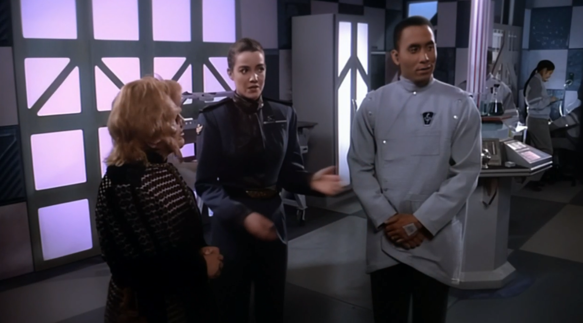 инопланетянка 2