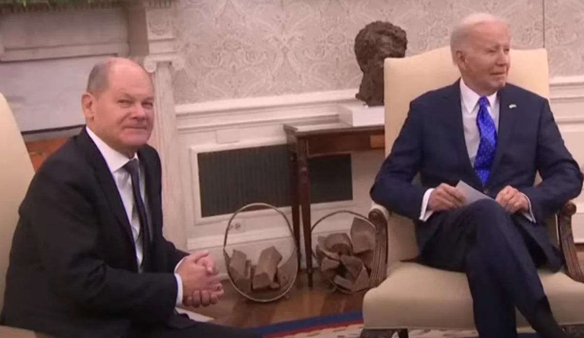 байден демотиваторы. джо байден мемы. мемы про президента сша байдена. джо байден фотожабы. байден анекдоты.