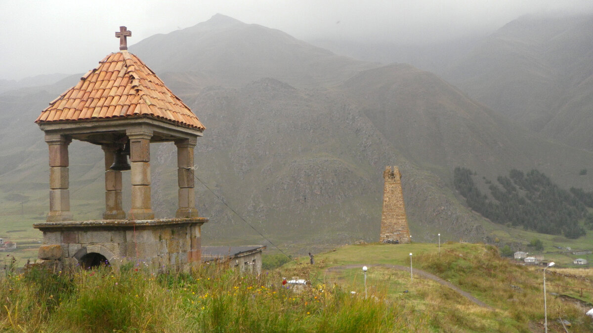 Сиони. монастырская звонница