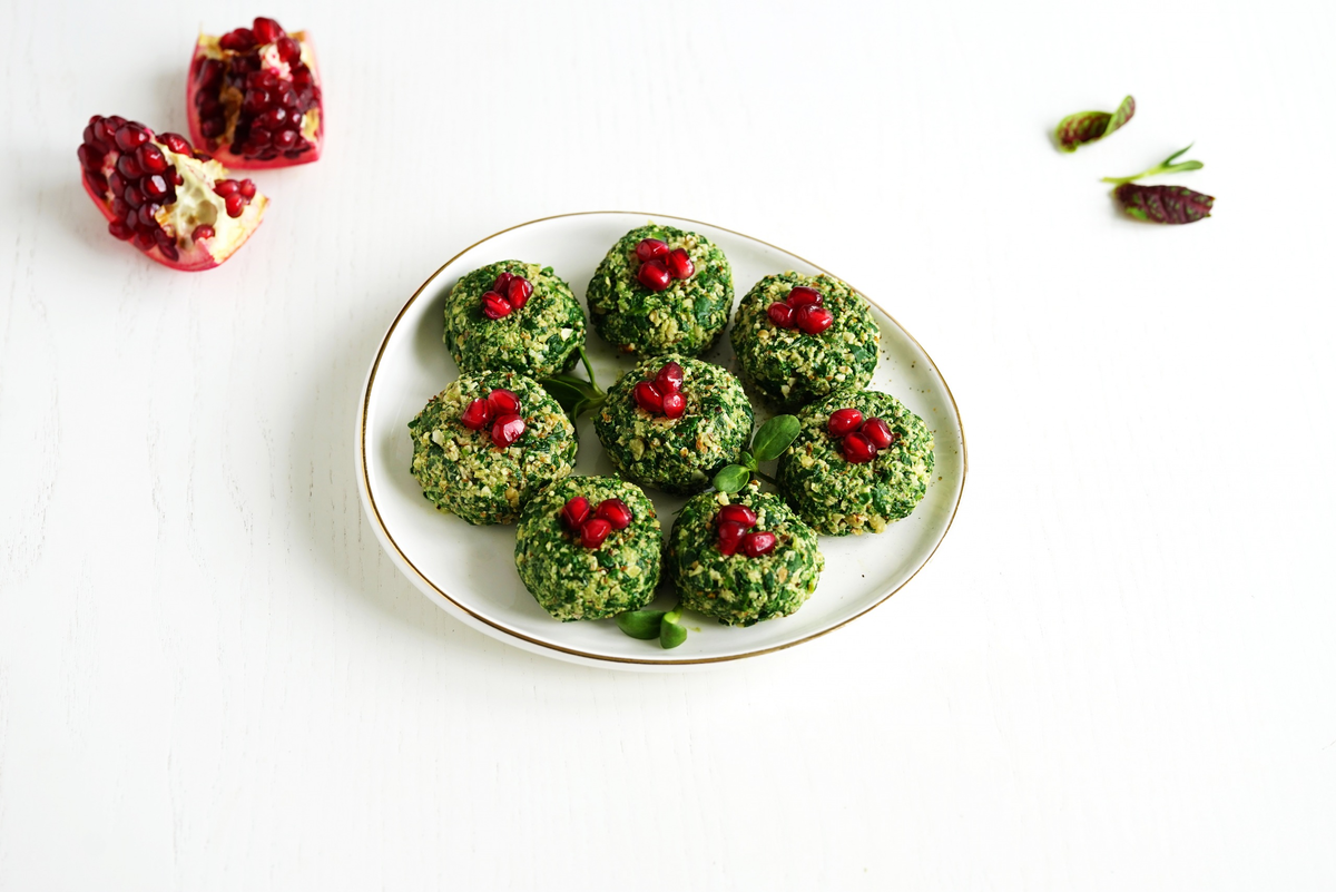 Шпинат матадор. Зелень шпинат. Шпинат пища. Кресс щавель. Савойский шпинат.