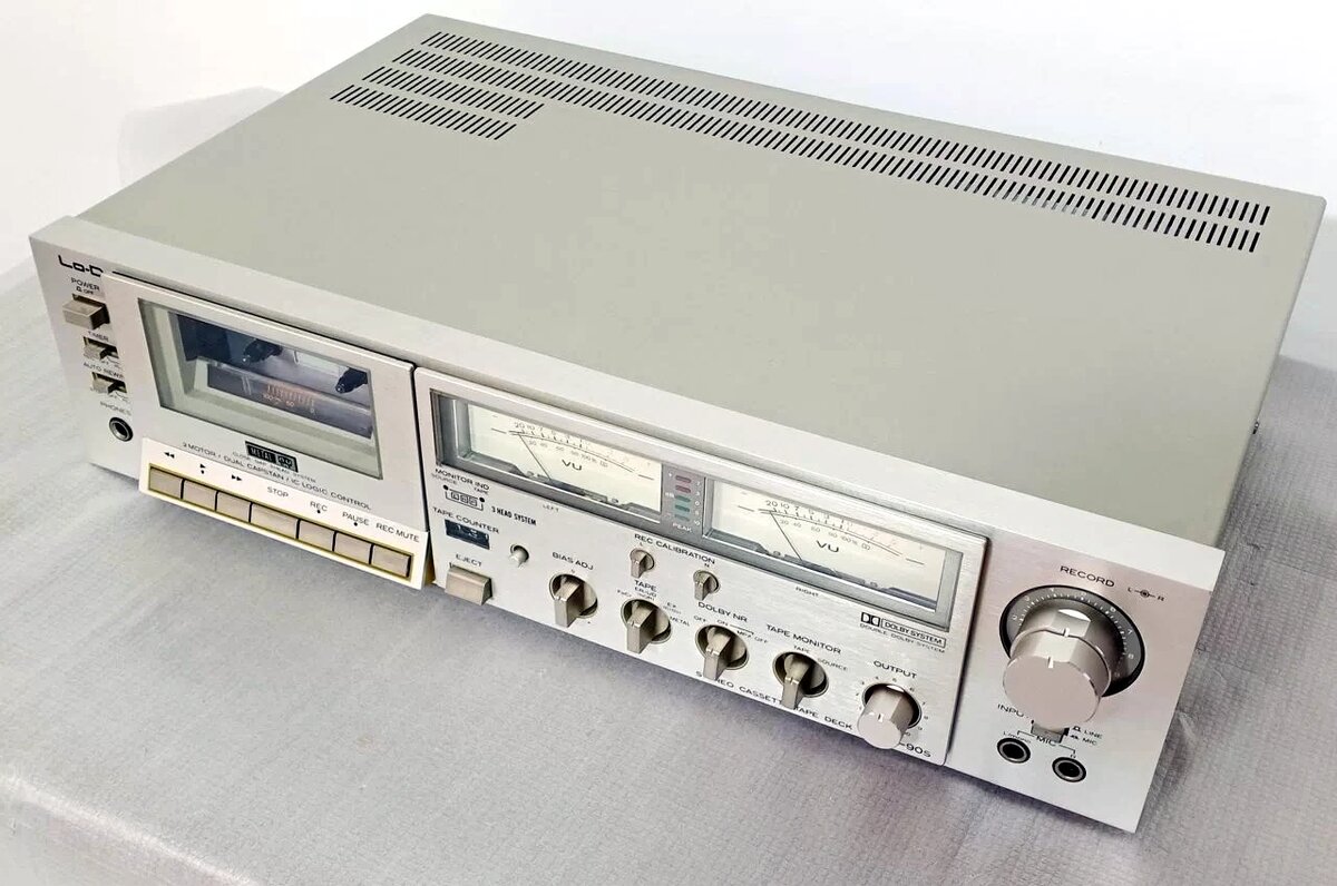 Lo-D /Hitachi/ D-90s