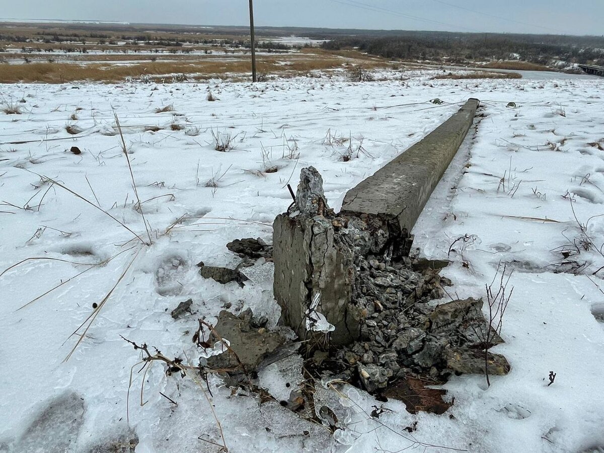 Задержка поездов и отмена занятий в школах: Ростовская область оказалась во  власти ледяного дождя | Гость с юга | Дзен