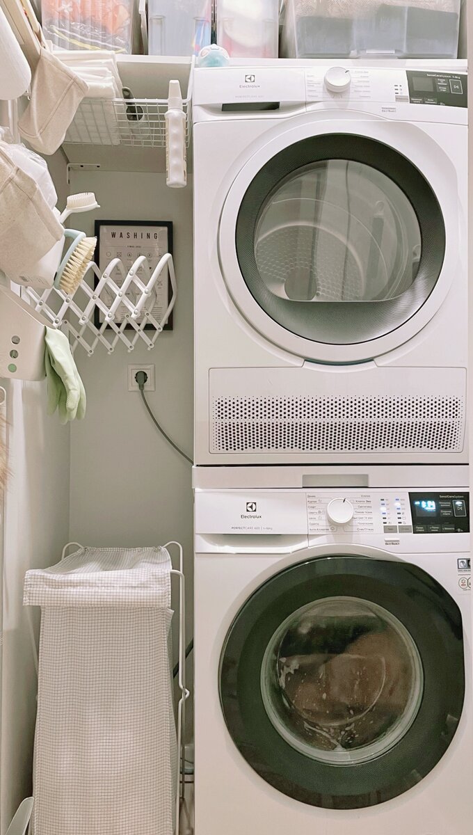 наглядный вид установки сушильной и стиральной машины колонной