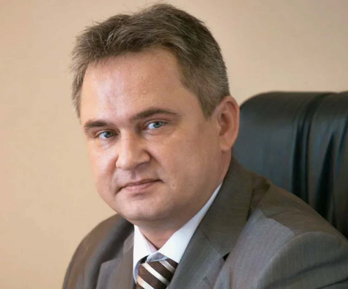 Денис Майборода сфотографирован еще на "тёплом местечке"