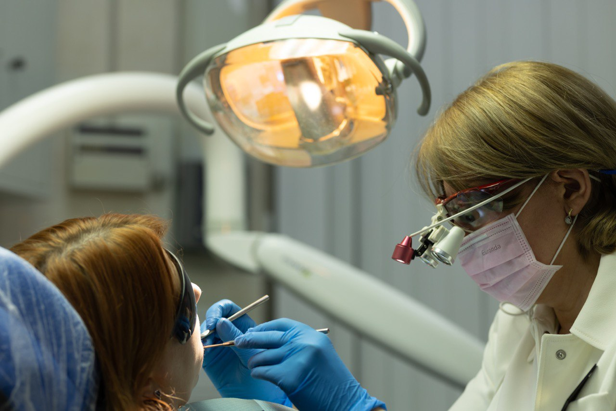 Фотография взята из источника magicdentalspb.ru