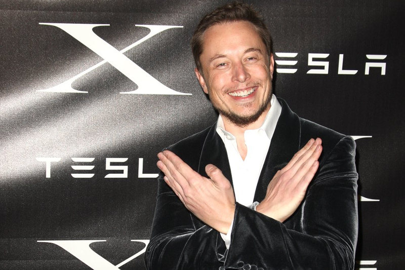 twitter.com/elonmusk